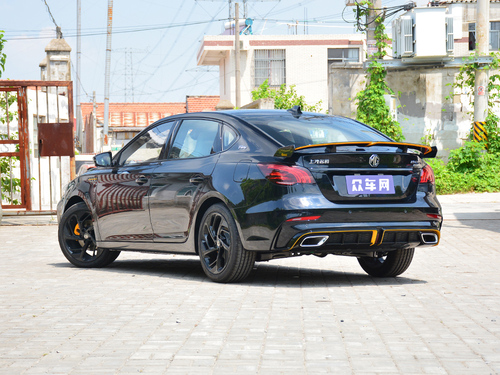 2021款 名爵6 Pro 1.5T 自动Trophy旗舰版