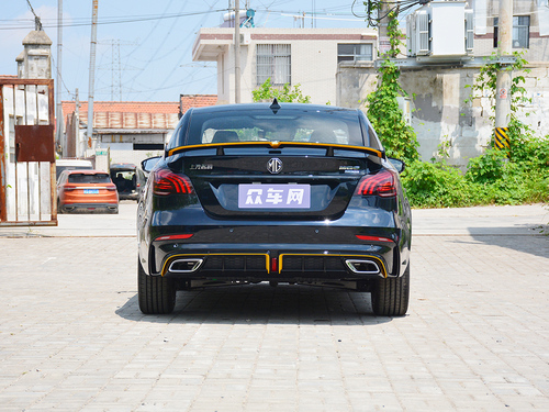 2021款 名爵6 Pro 1.5T 自动Trophy旗舰版
