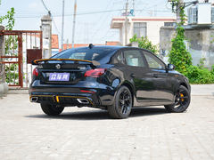 2021款 名爵6 Pro 1.5T 自动Trophy旗舰版