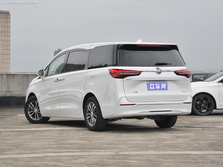 别克商务车7座报价和图片