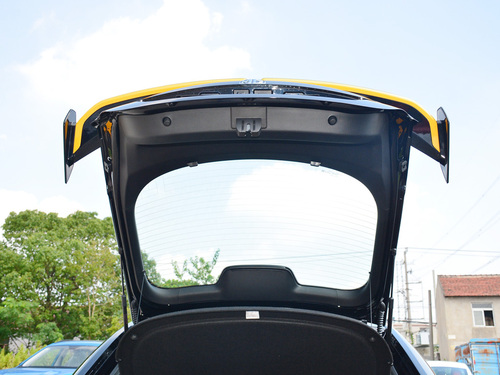 2021款 名爵6 Pro 1.5T 自动Trophy旗舰版