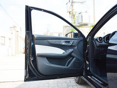 2021款 名爵6 Pro 1.5T 自动Trophy旗舰版