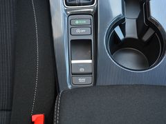 2022款 思域 240TURBO CVT劲动版