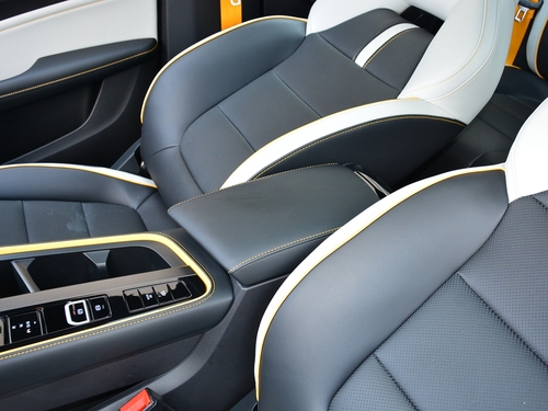 2021款 名爵6 Pro 1.5T 自动Trophy旗舰版