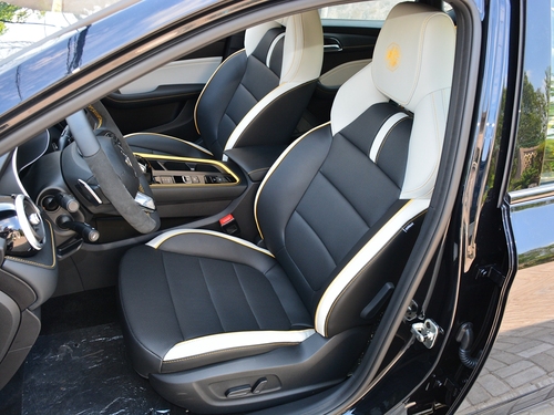 2021款 名爵6 Pro 1.5T 自动Trophy旗舰版