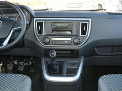 2021款 金杯海狮王 2.0L城运王系列畅运型高顶6座1TZS