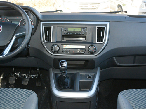 2021款 金杯海狮王 2.0L城运王系列畅运型高顶6座1TZS