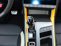 2021款 名爵6 Pro 1.5T 自动Trophy旗舰版