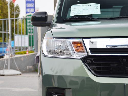 2021款 五菱征途 1.5L开拓型LAR