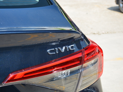 2022款 思域 240TURBO CVT劲动版