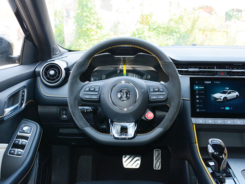 2021款 名爵6 Pro 1.5T 自动Trophy旗舰版