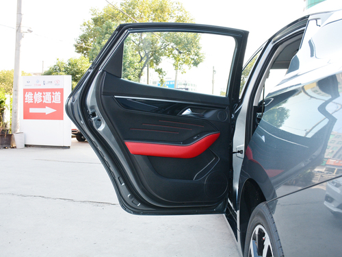 2021款 思皓A5 1.5T CVT尊贵智联型