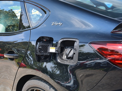 2021款 名爵6 Pro 1.5T 自动Trophy旗舰版