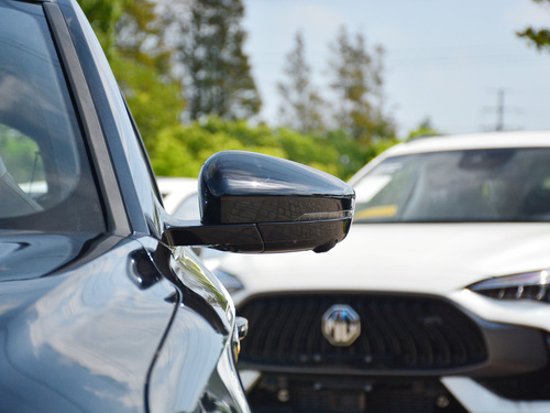 2021款 名爵6 Pro 1.5T 自动Trophy旗舰版