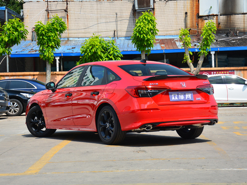 2022款 思域 240TURBO CVT燃擎版