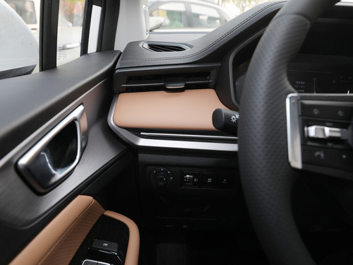 2022款 五菱佳辰  1.5T CVT尊享旗舰型