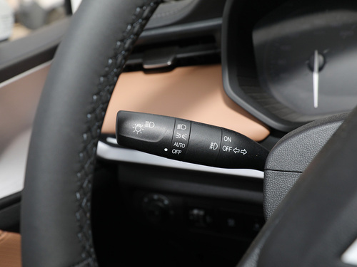 2022款 五菱佳辰  1.5T CVT尊享旗舰型