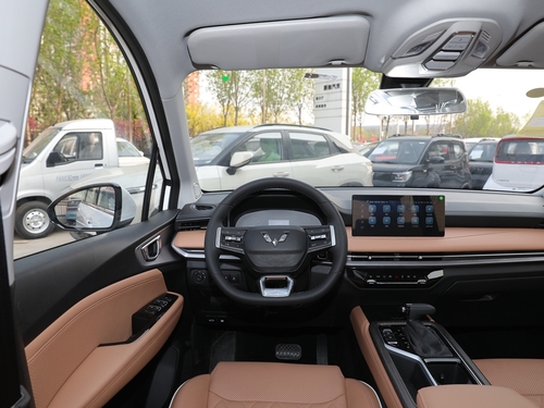 2022款 五菱佳辰  1.5T CVT尊享旗舰型