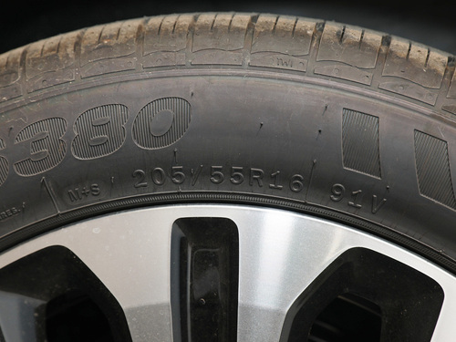 2022款 五菱佳辰  1.5T CVT尊享旗舰型