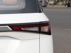 2022款 五菱佳辰  1.5T CVT尊享旗舰型