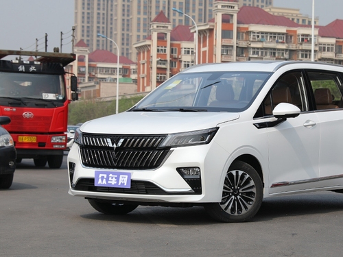 2022款 五菱佳辰  1.5T CVT尊享旗舰型