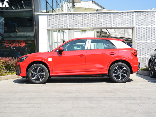 2022款 奥迪Q2L e-tron Q2L e-tron 纯电智享型