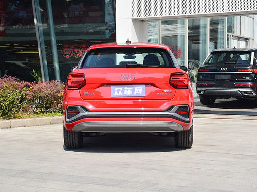 2022款 奥迪Q2L e-tron Q2L e-tron 纯电智享型