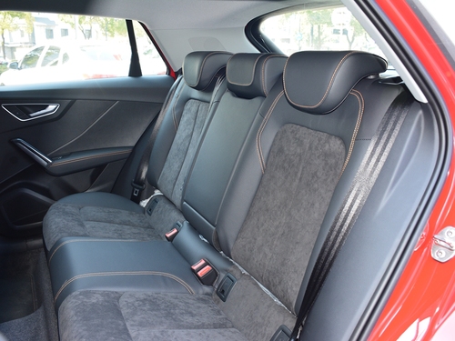 2022款 奥迪Q2L e-tron Q2L e-tron 纯电智享型