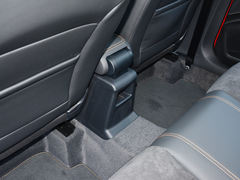 2022款 奥迪Q2L e-tron Q2L e-tron 纯电智享型