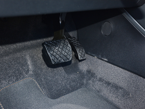 2022款 奥迪Q2L e-tron Q2L e-tron 纯电智享型