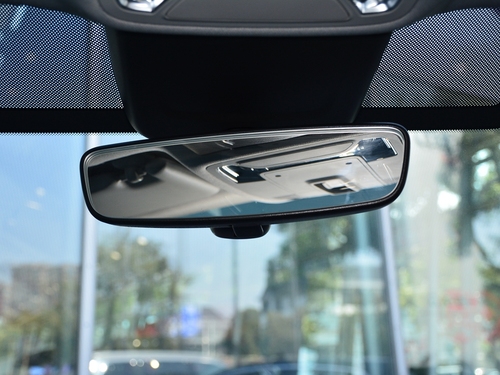 2022款 奥迪Q2L e-tron Q2L e-tron 纯电智享型