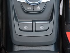 2022款 奥迪Q2L e-tron Q2L e-tron 纯电智享型