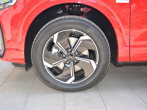 2022款 奥迪Q2L e-tron Q2L e-tron 纯电智享型