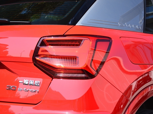 2022款 奥迪Q2L e-tron Q2L e-tron 纯电智享型