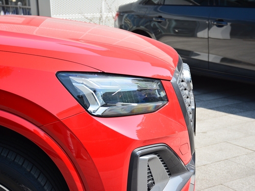 2022款 奥迪Q2L e-tron Q2L e-tron 纯电智享型