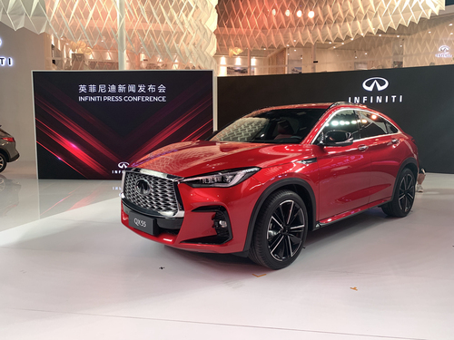 2022款 英菲尼迪QX55 2.0T 耀型版