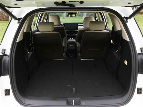 2022款 宋MAX新能源 DM-i 105KM 行政版