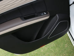 2022款 宋MAX新能源 DM-i 105KM 行政版