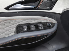 2022款 风行·游艇 追风版