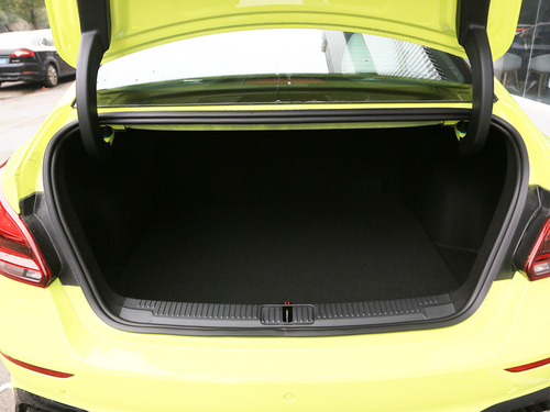 2022款 MG5天蝎座 1.5T Trophy运动旗舰版