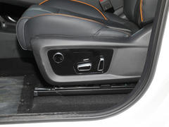 2022款 风行·游艇 追风版