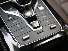 2022款 宋MAX新能源 DM-i 105KM 行政版