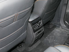 2022款 风行·游艇 追风版