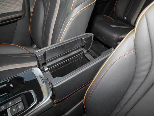 2022款 风行·游艇 追风版