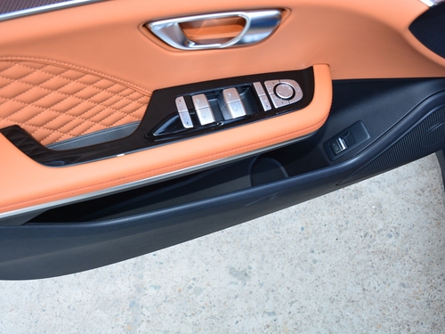 2022款 汉 DM-i 121KM 尊享型