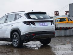 2022款  途胜L 2.0L 混动·智享版