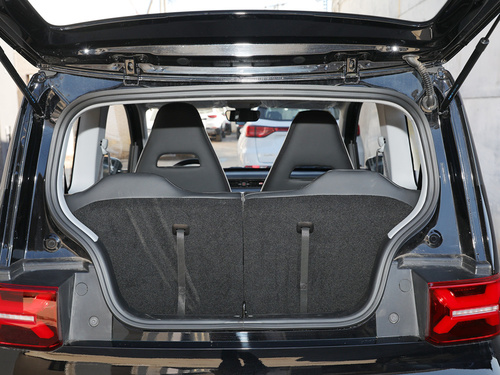 2022款 宏光MINI EV GAMEBOY 300km 玩咖款 磷酸铁锂