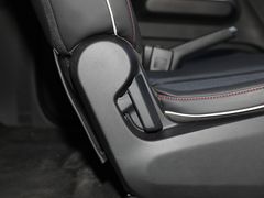 2022款 宏光MINI EV GAMEBOY 300km 玩咖款 磷酸铁锂