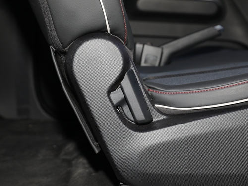 2022款 宏光MINI EV GAMEBOY 300km 玩咖款 磷酸铁锂