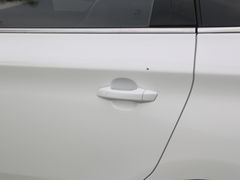 2022款 宋MAX新能源 DM-i 105KM 行政版